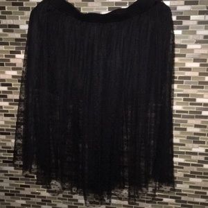 Women’s Medium Forever21 Lace Skirt
